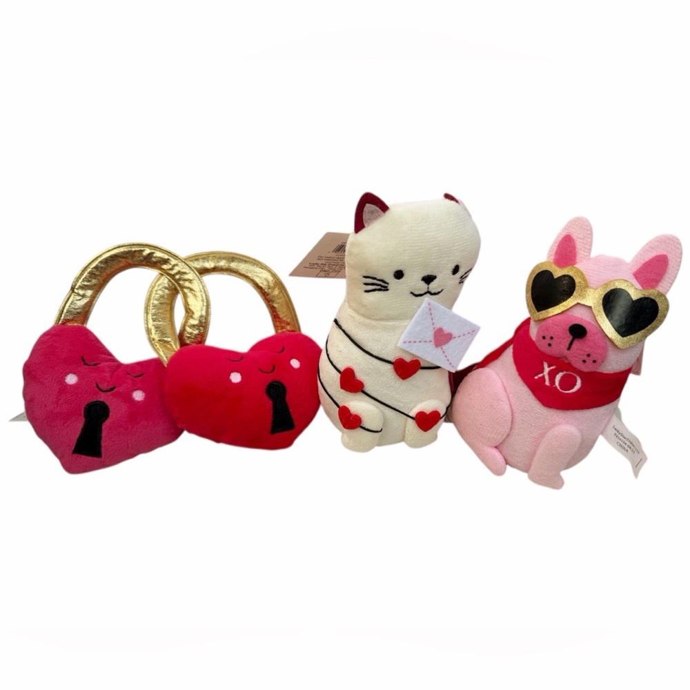 Target Valentine's Plush Set of 3 Cat, Bulldog & Heart padlock